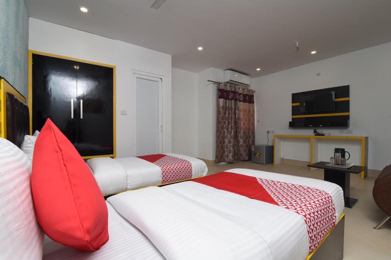 Capital O 13310 Noida Suites Dış mekan fotoğraf