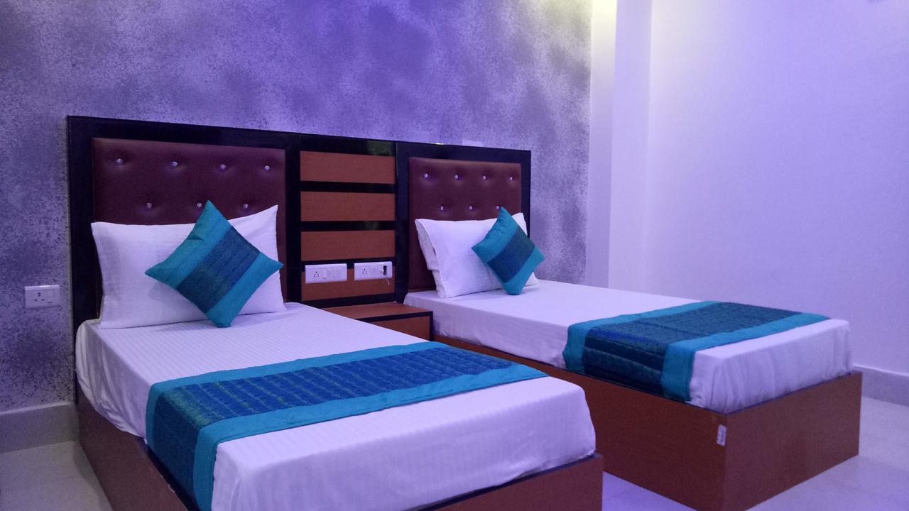 Capital O 13310 Noida Suites Dış mekan fotoğraf