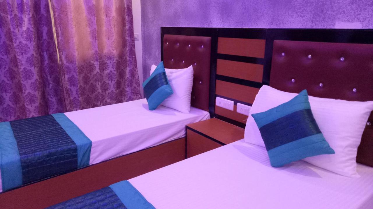 Capital O 13310 Noida Suites Dış mekan fotoğraf