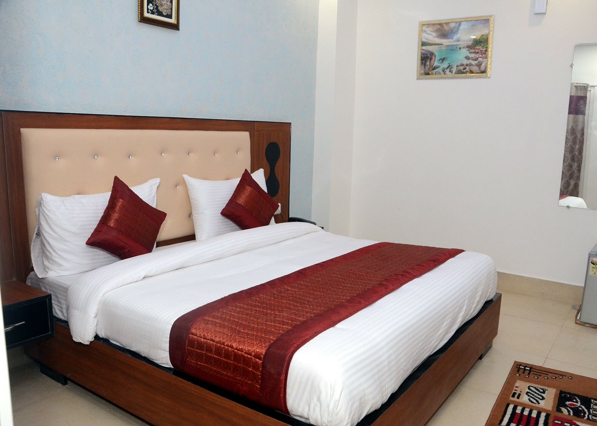 Capital O 13310 Noida Suites Dış mekan fotoğraf