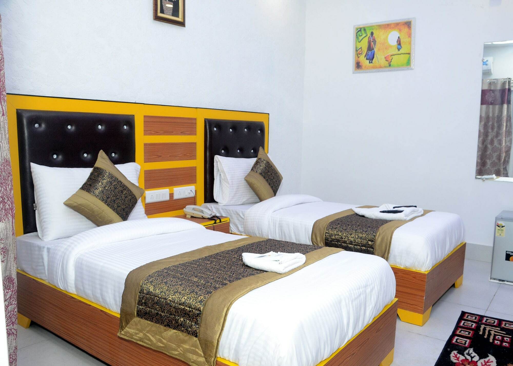 Capital O 13310 Noida Suites Dış mekan fotoğraf